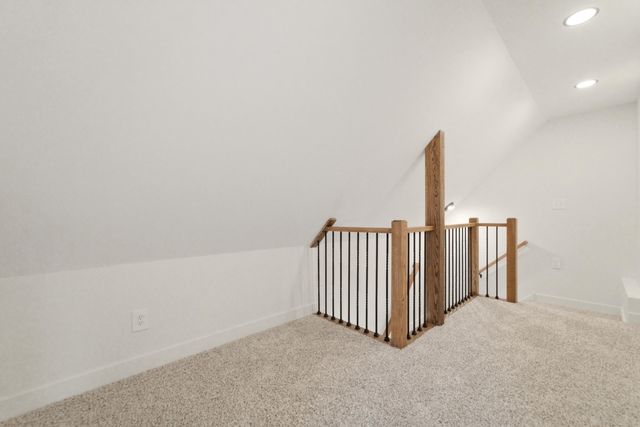 302 N West, Crown Point, IN 46307