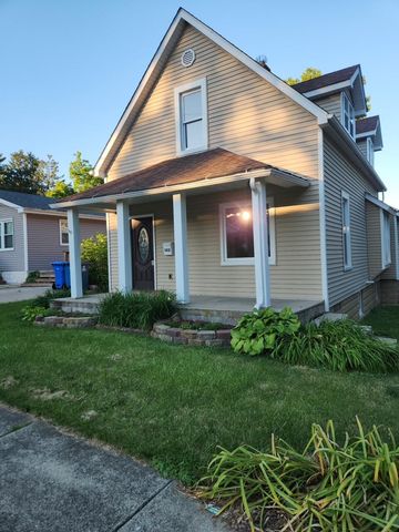 302 N West, Crown Point, IN 46307
