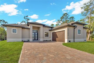 2704 E 15th ST, Lehigh Acres, FL 33972