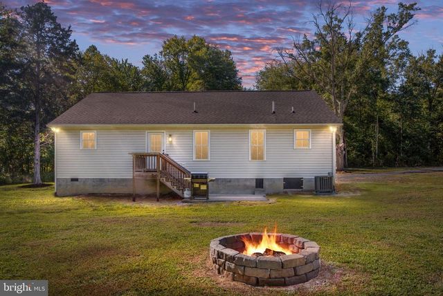 5676 BUCKNER RD, Bumpass, VA 23024