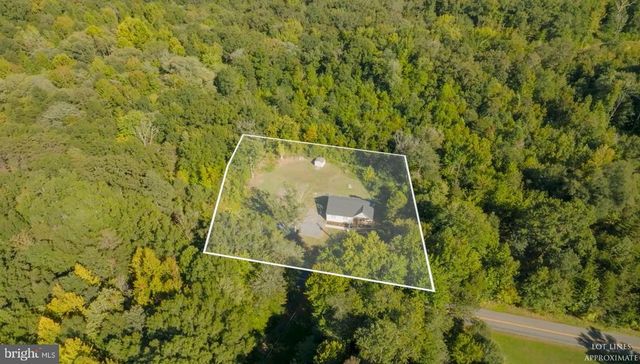 5676 BUCKNER RD, Bumpass, VA 23024
