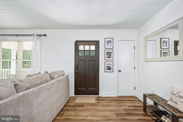 5676 BUCKNER RD, Bumpass, VA 23024