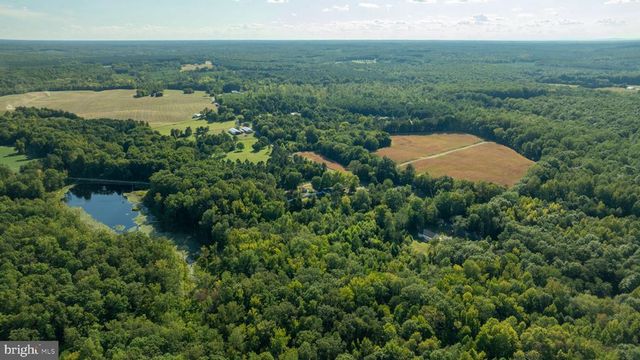 5676 BUCKNER RD, Bumpass, VA 23024