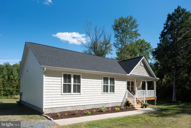 5676 BUCKNER RD, Bumpass, VA 23024