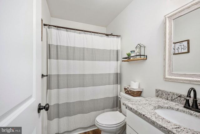 5676 BUCKNER RD, Bumpass, VA 23024