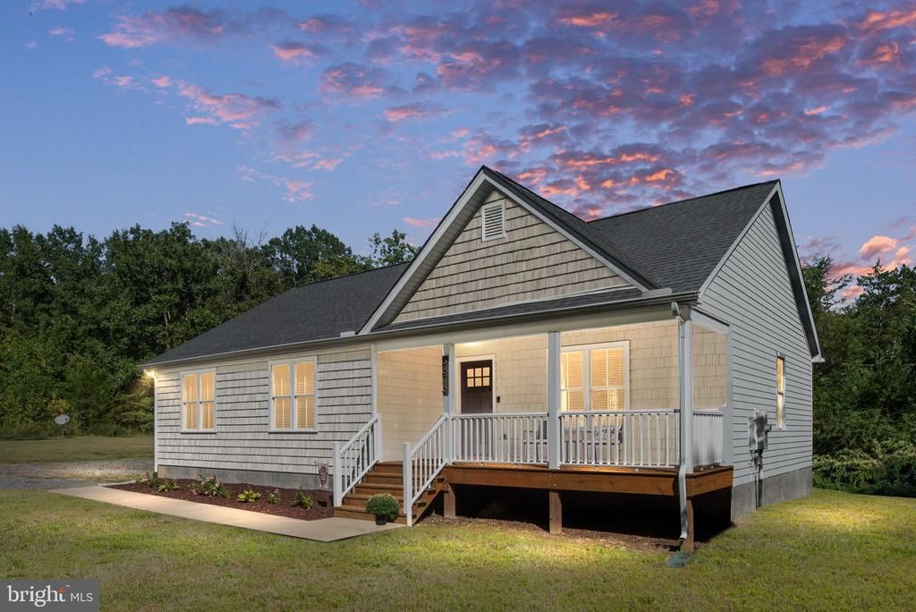 5676 BUCKNER RD, Bumpass, VA 23024