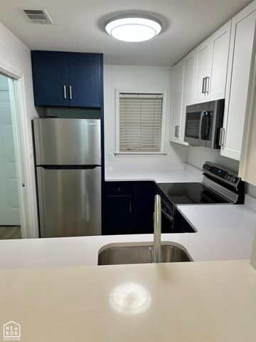 1300 S Church E9, Jonesboro, AR 72401