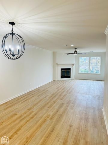 1300 S Church E9, Jonesboro, AR 72401