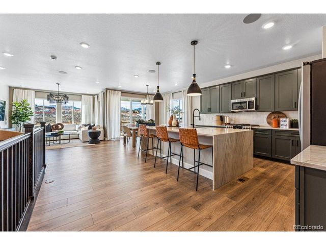 17066 W 92nd Loop, Arvada, CO 80007