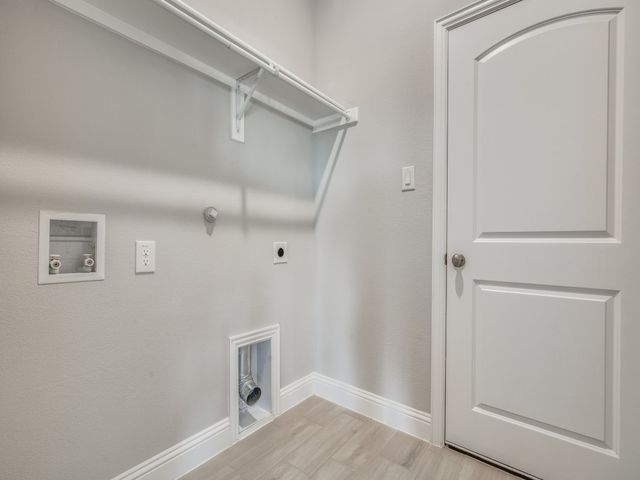 512 Redbud Drive, Royse City, TX 75189