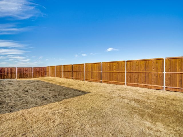 512 Redbud Drive, Royse City, TX 75189