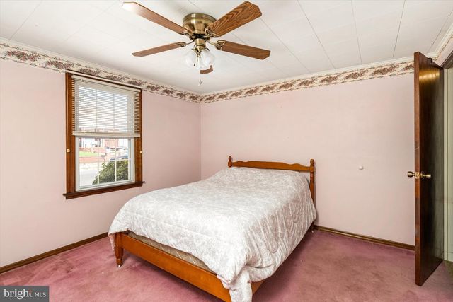 250 EDWARD AVE, Hamilton, NJ 08610