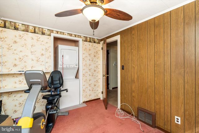 250 EDWARD AVE, Hamilton, NJ 08610