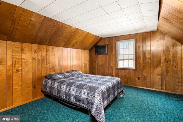 250 EDWARD AVE, Hamilton, NJ 08610