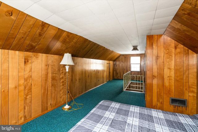 250 EDWARD AVE, Hamilton, NJ 08610