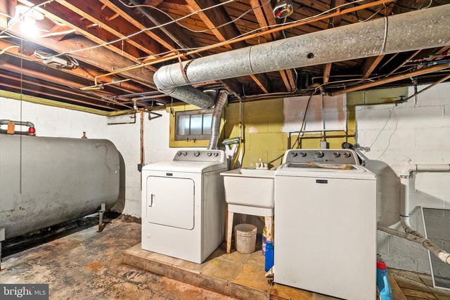 250 EDWARD AVE, Hamilton, NJ 08610