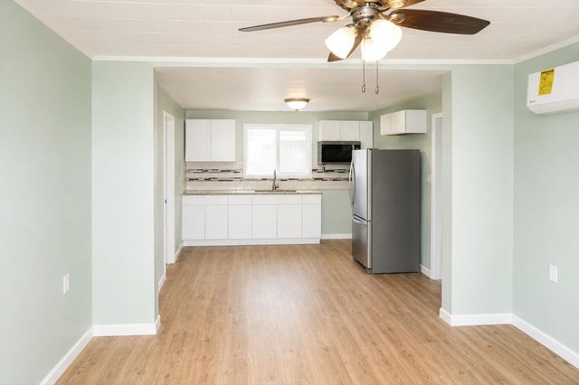 307 S East Street, Knox, IN 46534