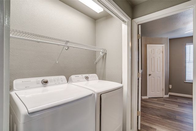 100 Henderson Street, Waxahachie, TX 75165