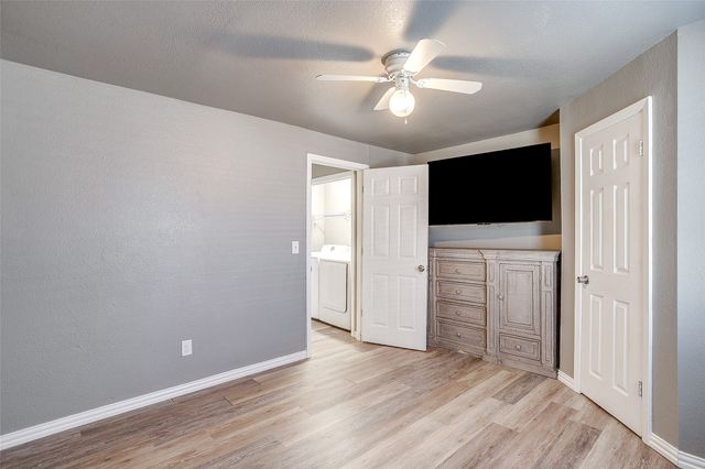 100 Henderson Street, Waxahachie, TX 75165