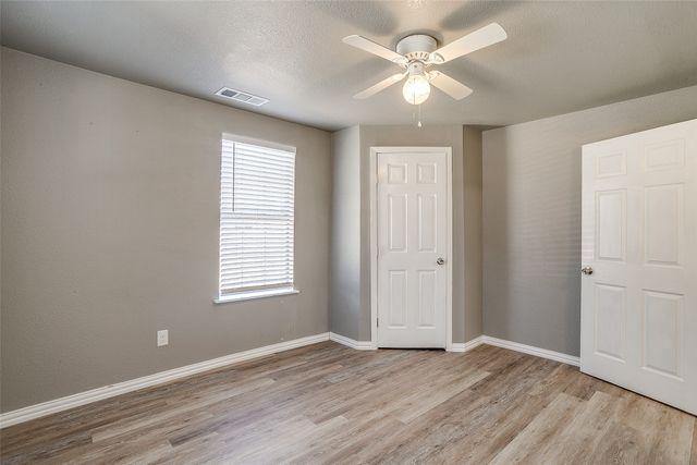 100 Henderson Street, Waxahachie, TX 75165