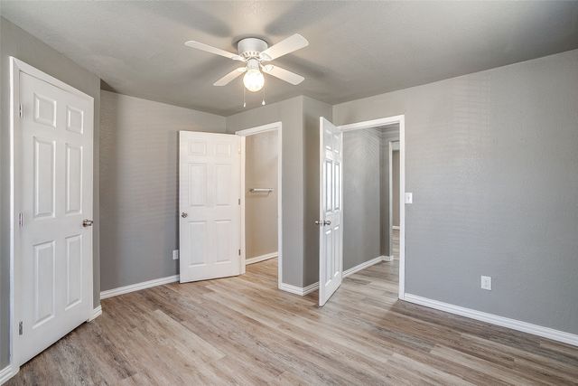 100 Henderson Street, Waxahachie, TX 75165