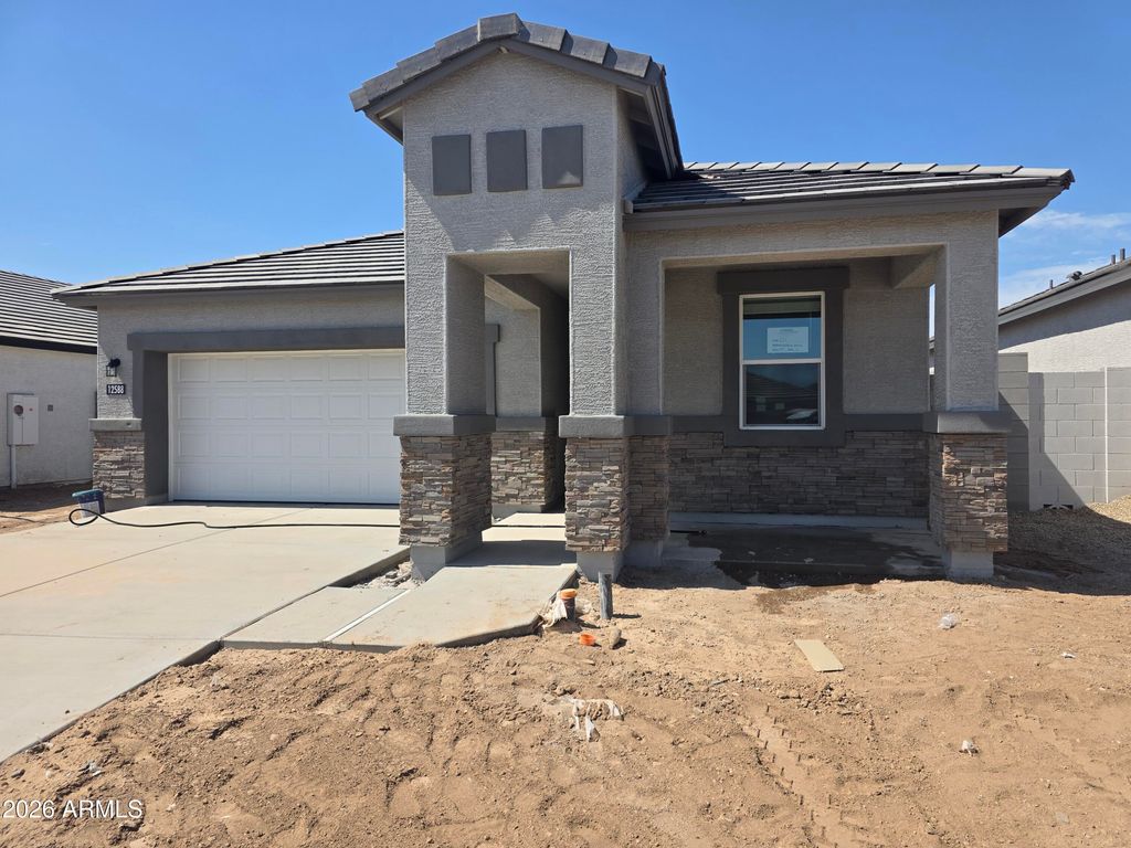 12588 W LOCUST Lane, Avondale, AZ 85323 — photo 2