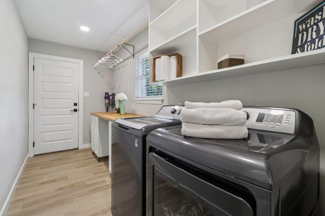 806 Serenada DR, Georgetown, TX 78628
