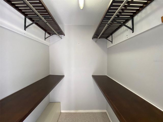 2910 PECAN AVENUE, Leesburg, FL 34748