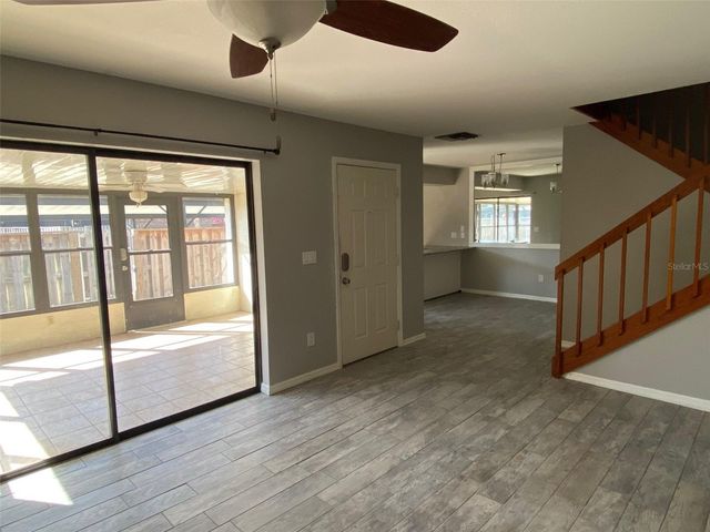 2910 PECAN AVENUE, Leesburg, FL 34748