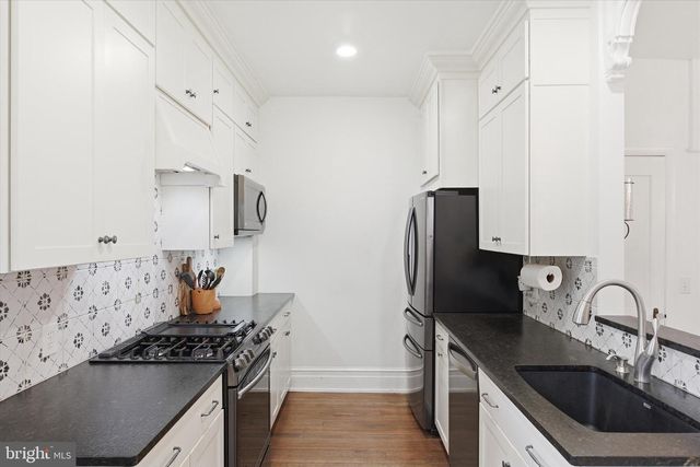 228 LEWIS ST, Harrisburg, PA 17110