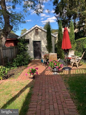 228 LEWIS ST, Harrisburg, PA 17110