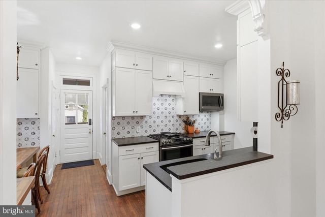 228 LEWIS ST, Harrisburg, PA 17110