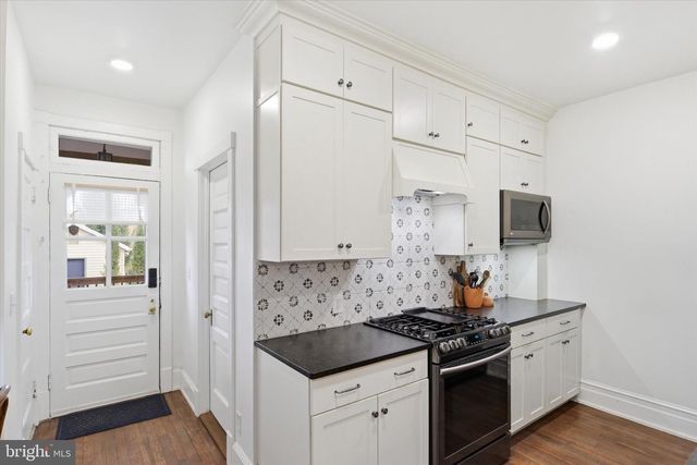 228 LEWIS ST, Harrisburg, PA 17110