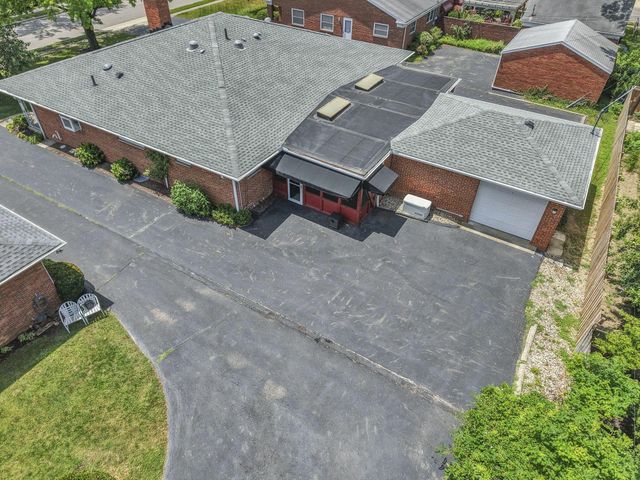 1830 Ardleigh Road, Columbus, OH 43221