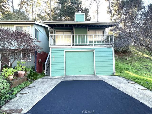 910 Sheffield Street, Cambria, CA 93428