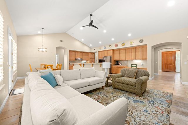 11413 Fawn Creek Ct, Auburn, CA 95602