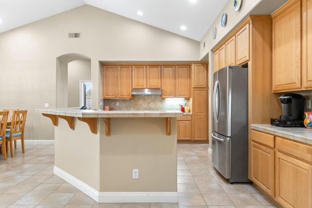 11413 Fawn Creek Ct, Auburn, CA 95602