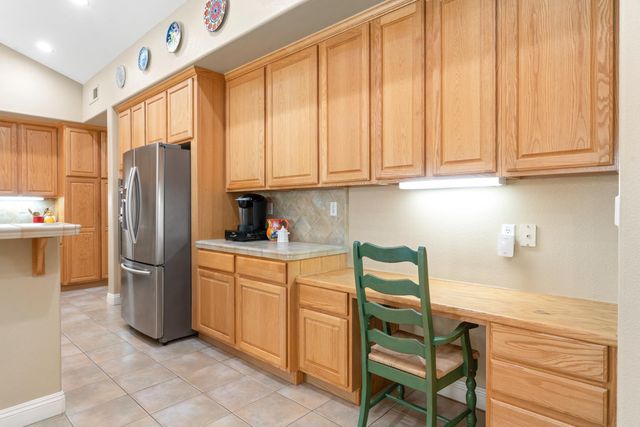 11413 Fawn Creek Ct, Auburn, CA 95602
