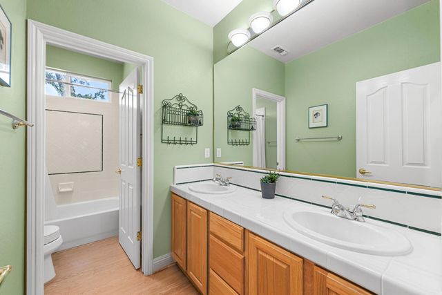 11413 Fawn Creek Ct, Auburn, CA 95602