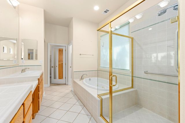11413 Fawn Creek Ct, Auburn, CA 95602