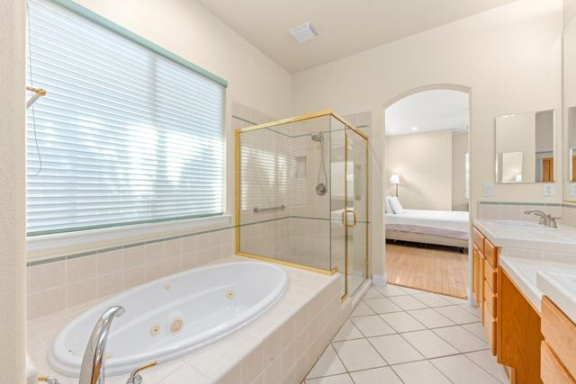 11413 Fawn Creek Ct, Auburn, CA 95602