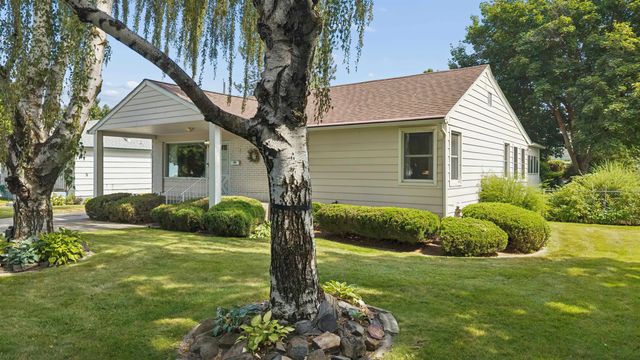 5726 N C St, Spokane, WA 99205