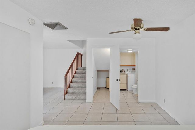713 NW 99th Circle, Plantation, FL 33324