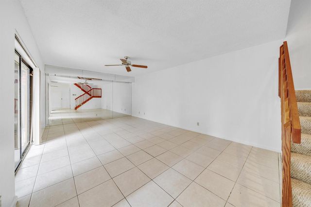 713 NW 99th Circle, Plantation, FL 33324