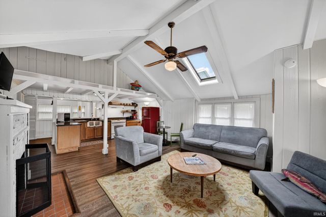 4457 N. Sullivan Road, Leesburg, IN 46538