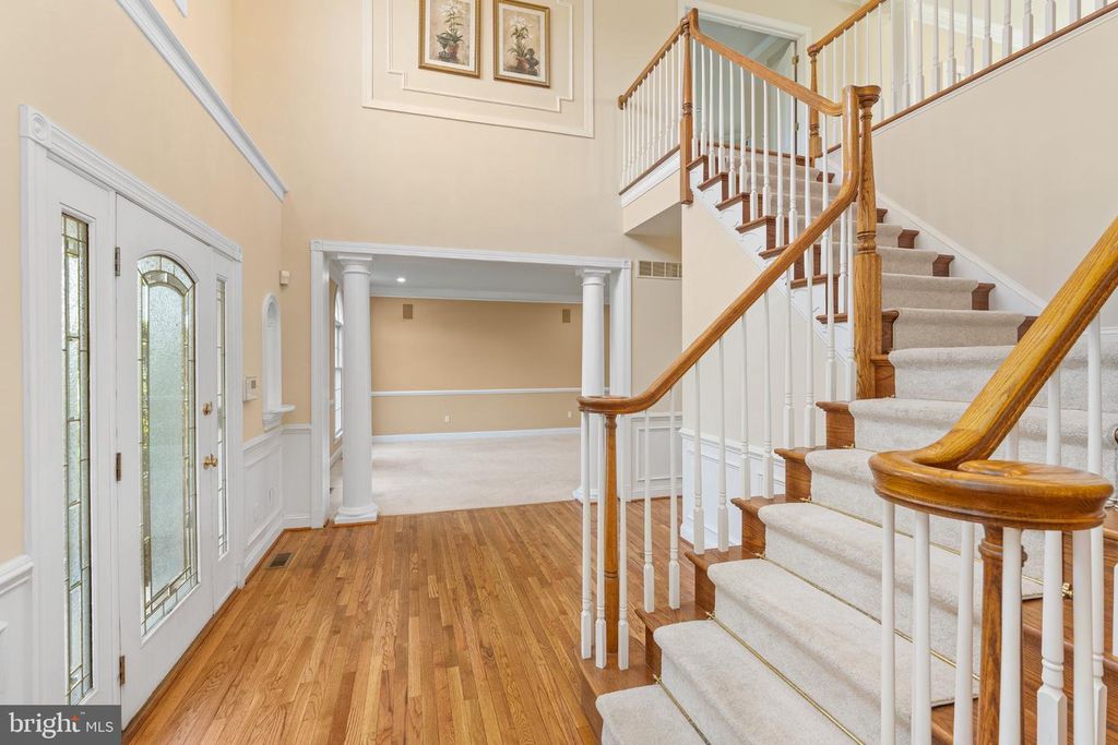 2025 BEACON HILL DR, NEWTOWN, PA 18940 — photo 5