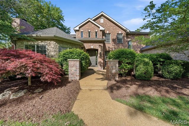 1532 Shepard Road, St Louis, MO 63038