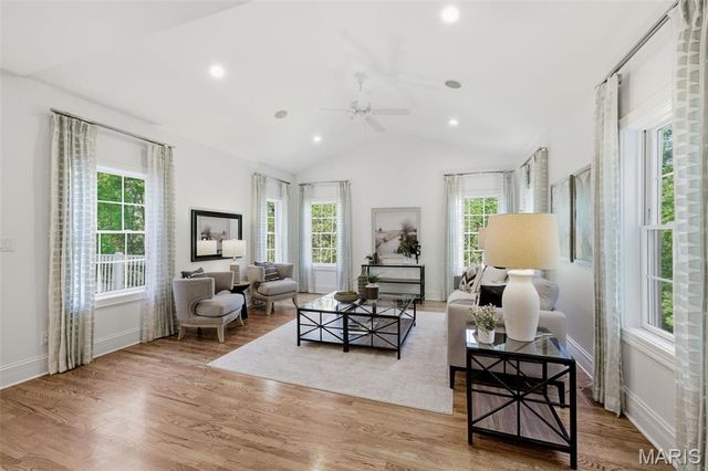 1532 Shepard Road, St Louis, MO 63038