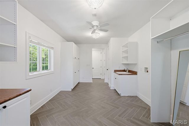 1532 Shepard Road, St Louis, MO 63038
