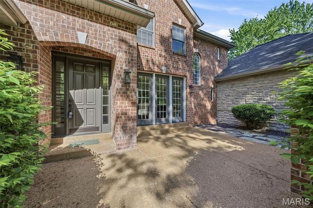 1532 Shepard Road, St Louis, MO 63038
